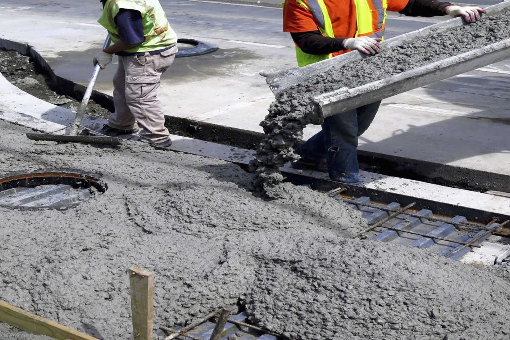 نقش افزودنی‌ها در کسب مقاومت سریع بتن